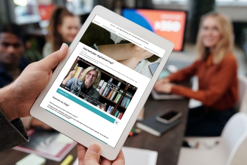 Välkommen till ett webbinarium om  Hur smart e-learning accelererar digital transformation i offentlig sektor Torsdag den 9 juni 2022 kl. 08:30 - 09:30